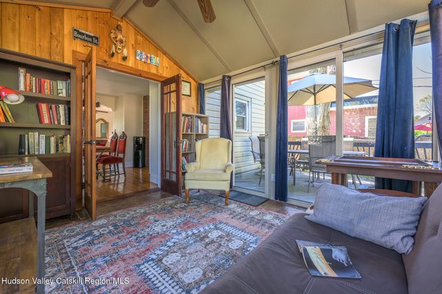 28 Janis Street, Hudson, NY 12534