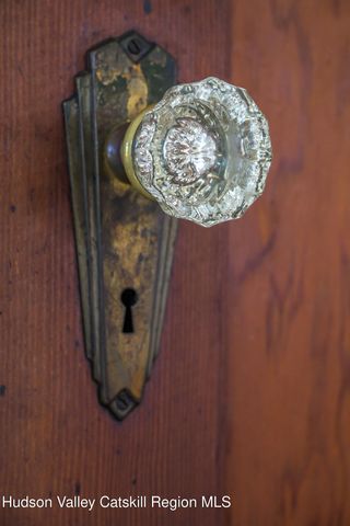 28 Janis Street, Hudson, NY 12534