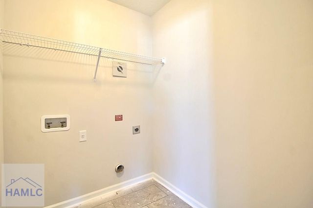 171 Brightleaf Circle, Hinesville, GA 31313