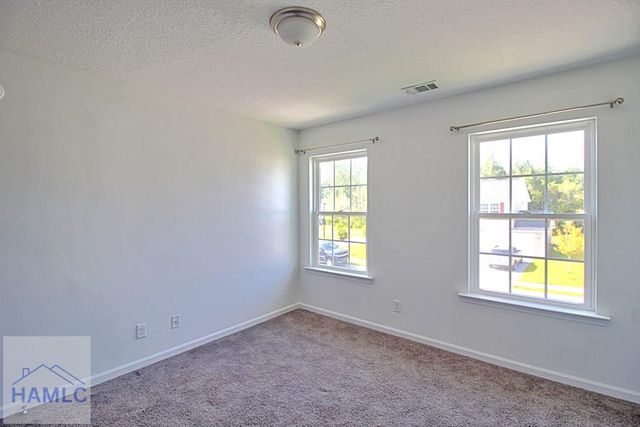 171 Brightleaf Circle, Hinesville, GA 31313