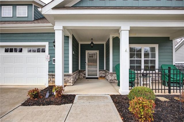 2415 Albemarle Court, Winston-salem, NC 27106