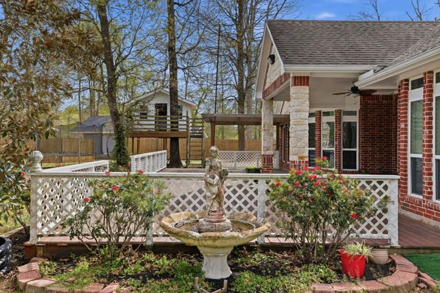 9942 Ramzi Drive, Conroe, TX 77303