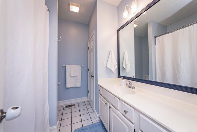 3045 Lewisburg Road, Austin, AR 72007