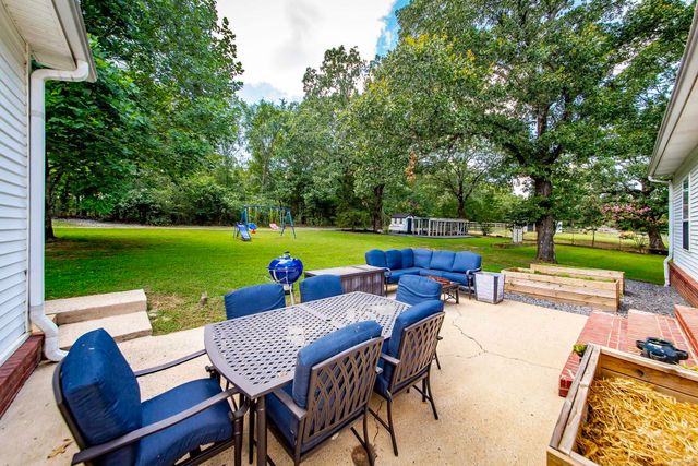 3045 Lewisburg Road, Austin, AR 72007