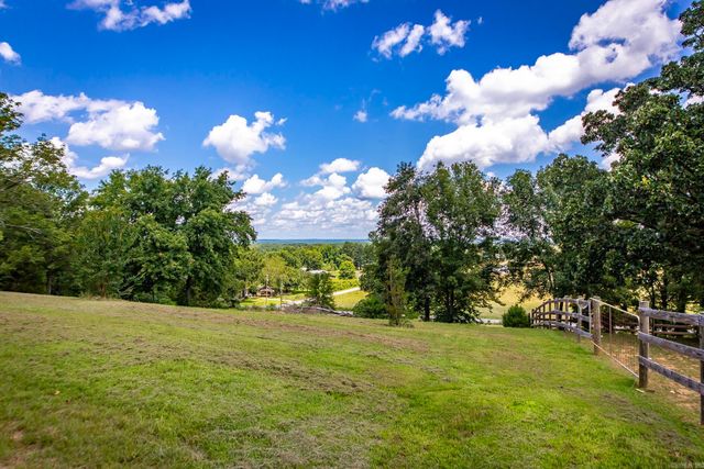 3045 Lewisburg Road, Austin, AR 72007