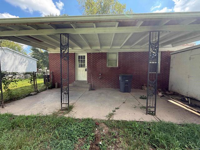 1905 S Taft Avenue, Evansville, IN 47714
