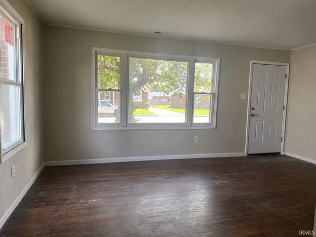 1905 S Taft Avenue, Evansville, IN 47714