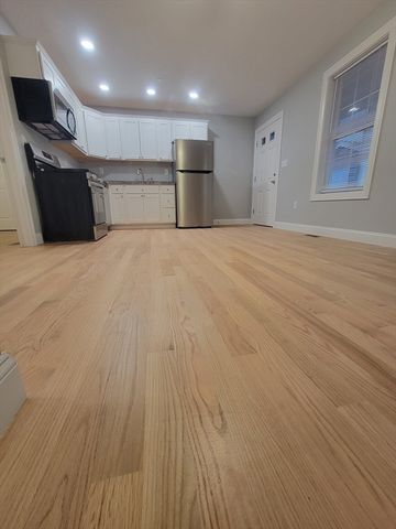 45 Arlington Street 1, Brockton, MA 02301