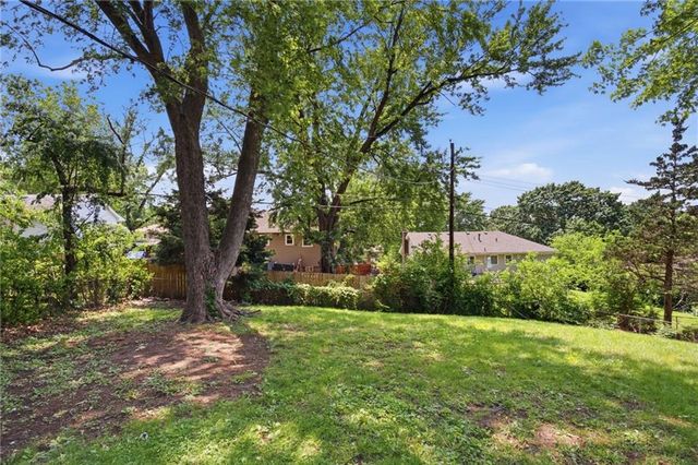 11401 E 61st Terrace, Raytown, MO 64133