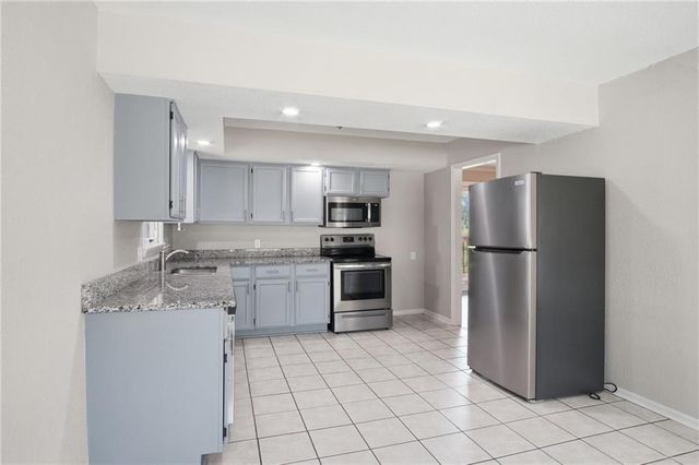 11401 E 61st Terrace, Raytown, MO 64133