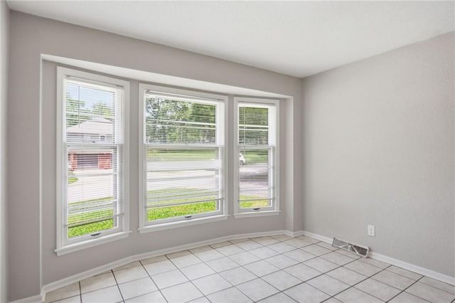 11401 E 61st Terrace, Raytown, MO 64133