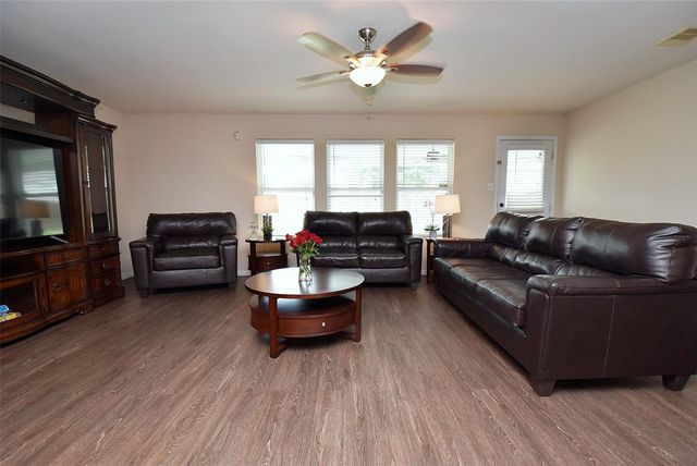 10603 Ince, Houston, TX 77040