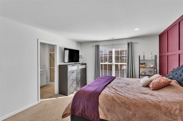 1133 Sray Ln, South Fayette, PA 15017