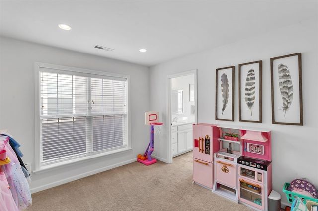 1133 Sray Ln, South Fayette, PA 15017