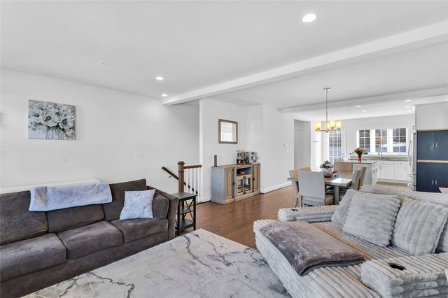 1133 Sray Ln, South Fayette, PA 15017