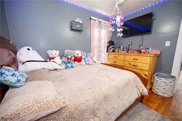 92 Laird Avenue, Buffalo, NY 14207