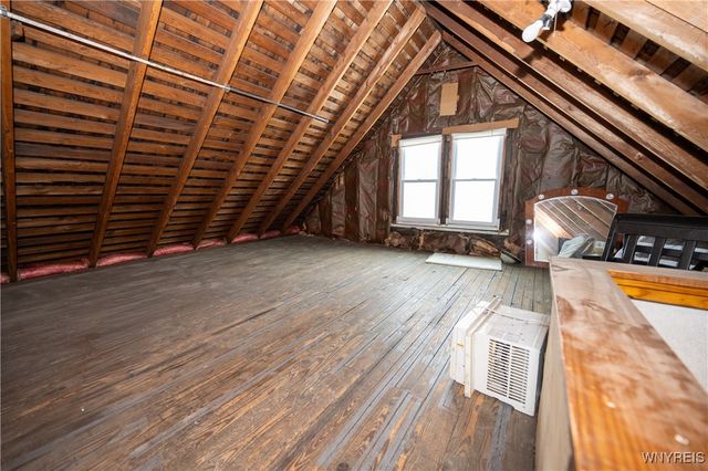 92 Laird Avenue, Buffalo, NY 14207