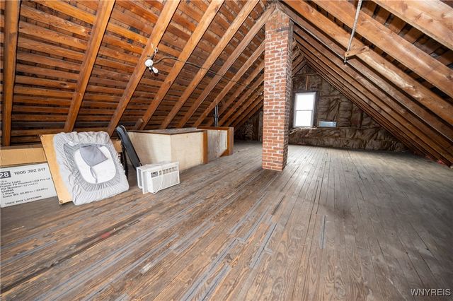 92 Laird Avenue, Buffalo, NY 14207