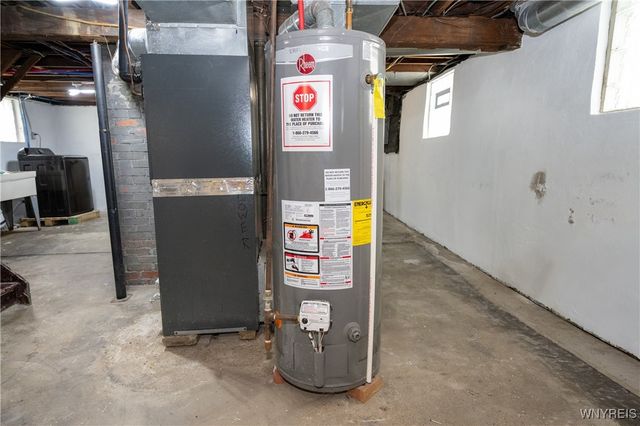 92 Laird Avenue, Buffalo, NY 14207