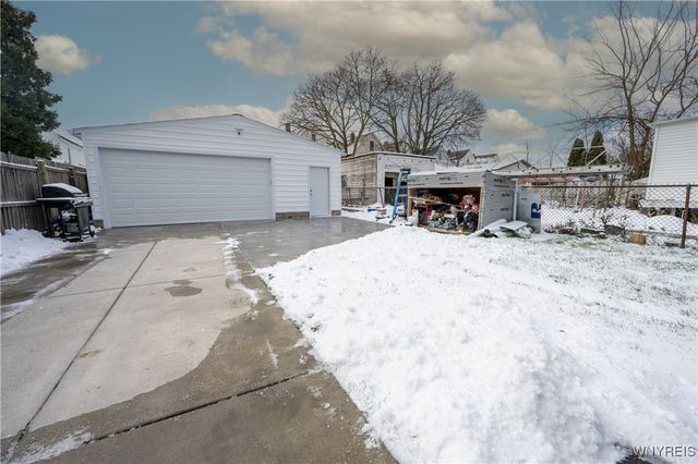 92 Laird Avenue, Buffalo, NY 14207