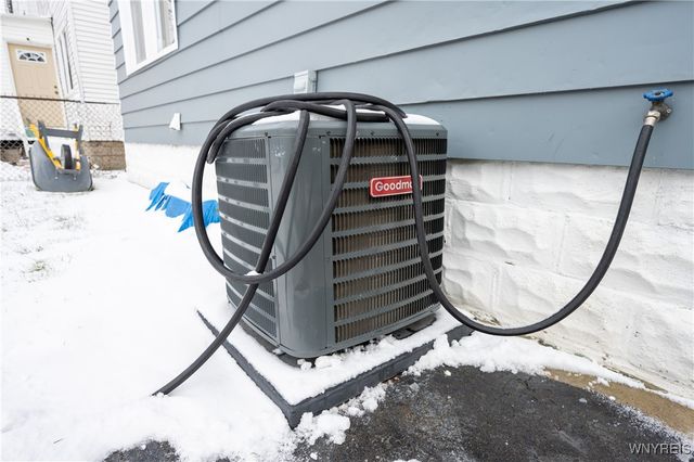 92 Laird Avenue, Buffalo, NY 14207