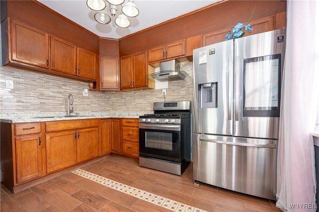 92 Laird Avenue, Buffalo, NY 14207