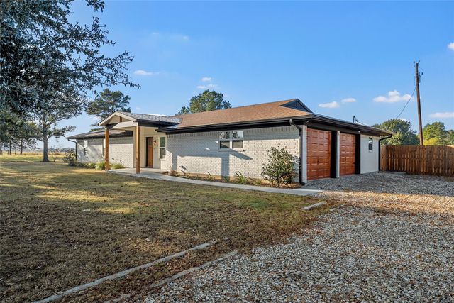 175 Four Corners Road, West, TX 76691