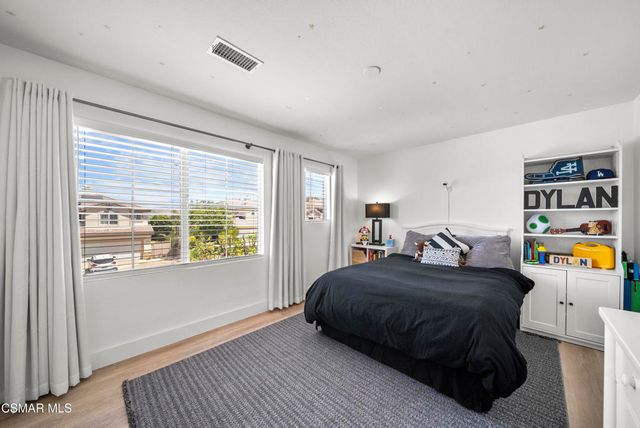 3216 Desert Sage Court, Simi Valley, CA 93065