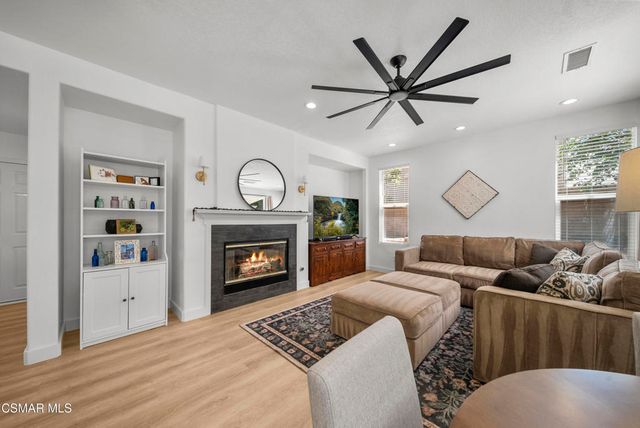 3216 Desert Sage Court, Simi Valley, CA 93065