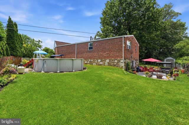 1213 FENWICK PL, Philadelphia, PA 19115