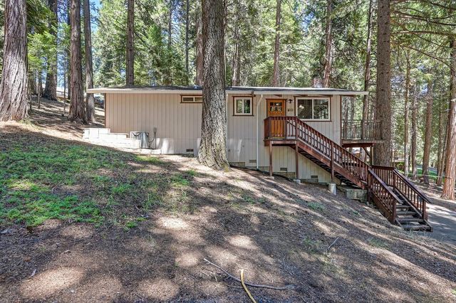 3301 Hazel St, Pollock Pines, CA 95726