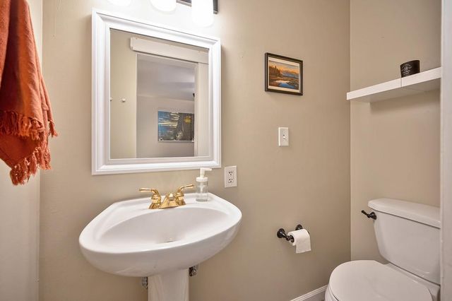 3301 Hazel St, Pollock Pines, CA 95726