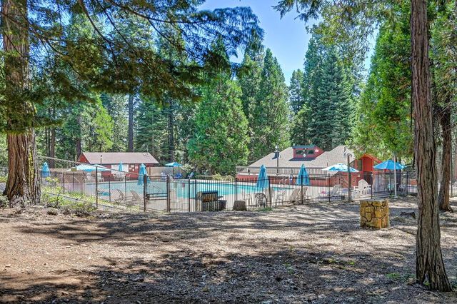3301 Hazel St, Pollock Pines, CA 95726