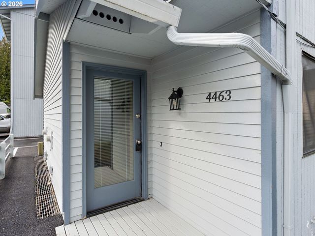 4461 Sw GARDEN HOME Rd, Portland, OR 97219