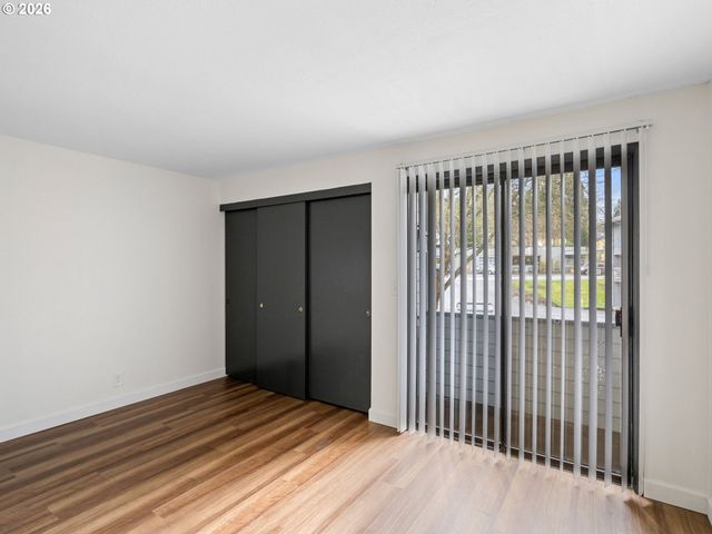 4461 Sw GARDEN HOME Rd, Portland, OR 97219