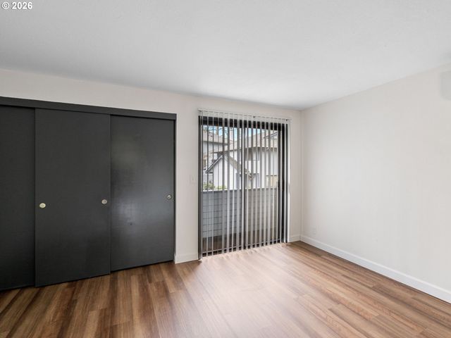 4461 Sw GARDEN HOME Rd, Portland, OR 97219