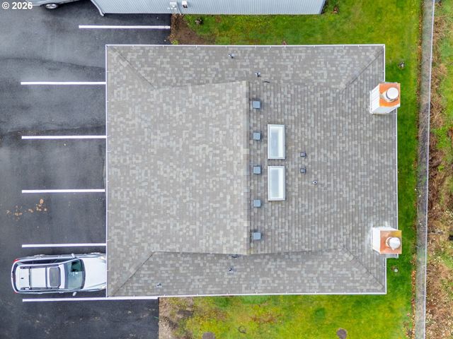 4461 Sw GARDEN HOME Rd, Portland, OR 97219