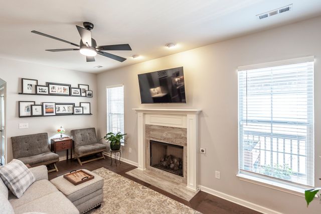 1118 Kennesaw Blvd, Gallatin, TN 37066