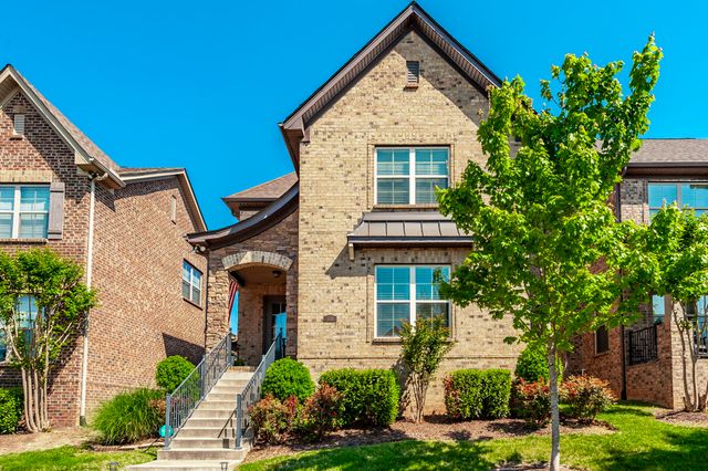 1118 Kennesaw Blvd, Gallatin, TN 37066