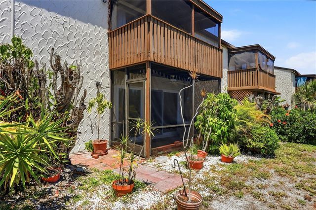 724 115 AVENUE N 2205, St Petersburg, FL 33716