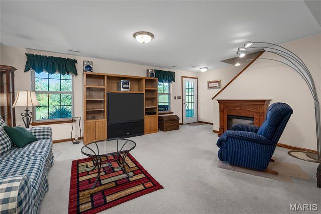 141 Canyon Creek Circle, Moscow Mills, MO 63362