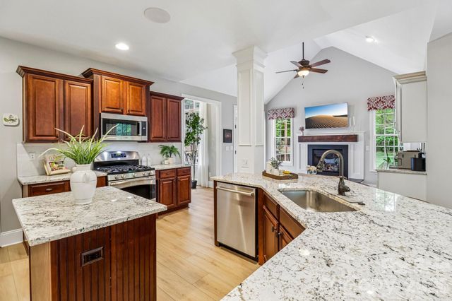 4006 Waxhaw Crossing Drive, Waxhaw, NC 28173