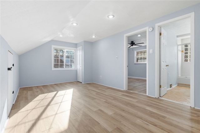 2830 Sussex Ave, Brookline, PA 15226