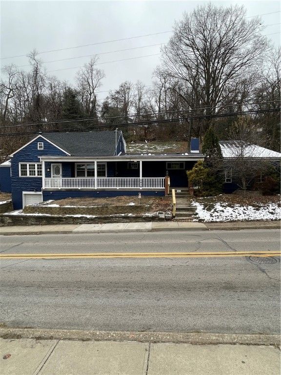 2830 Sussex Ave, Brookline, PA 15226