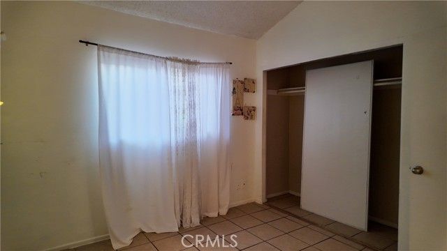 38616 Division, Palmdale, CA 93550