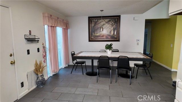 38616 Division, Palmdale, CA 93550