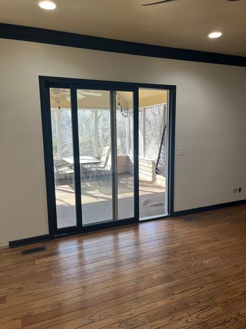 1914 Howard Street, Wheaton, IL 60187