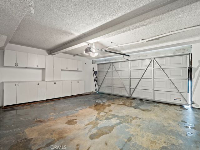 18411 Hatteras Street 138, Tarzana, CA 91356