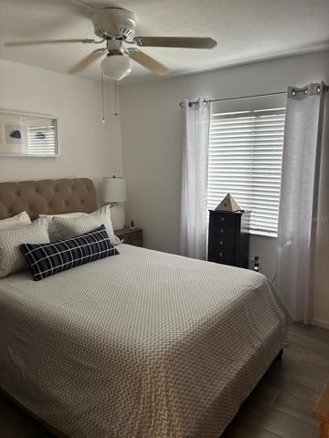 5689 GARDENS DRIVE, Sarasota, FL 34243