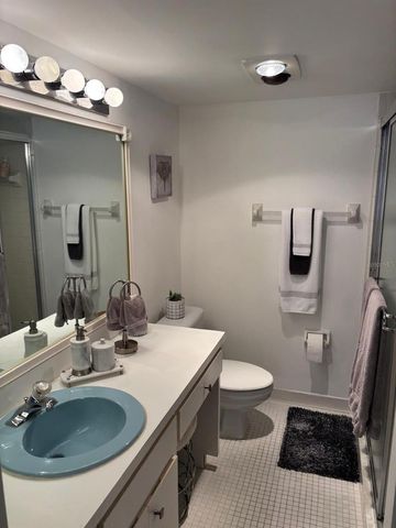 5689 GARDENS DRIVE, Sarasota, FL 34243